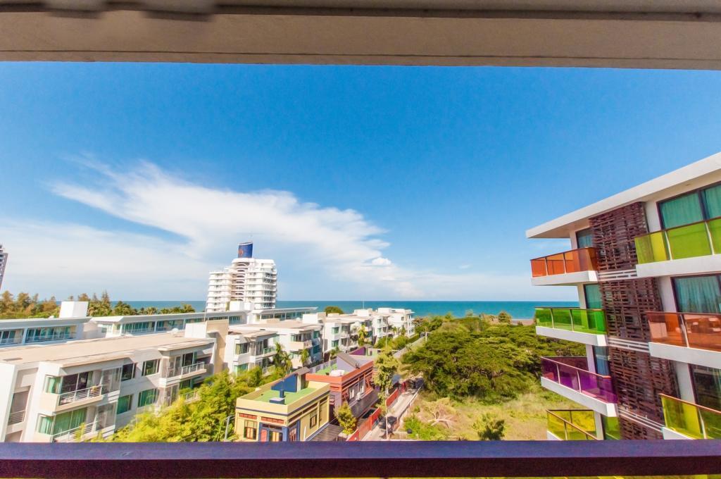 Rocco Hua Hin Beach Seaview Exteriör bild