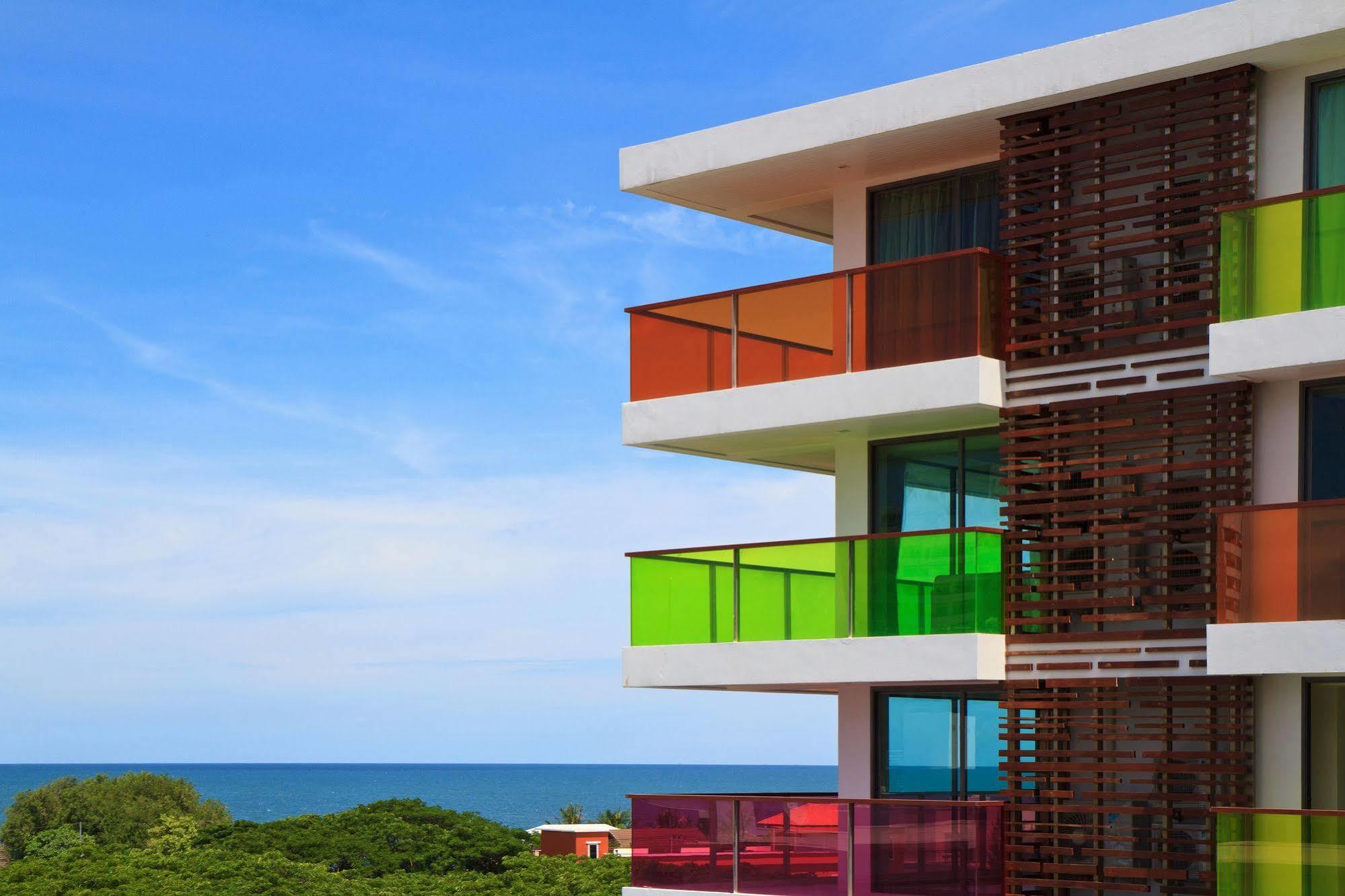 Rocco Hua Hin Beach Seaview Exteriör bild